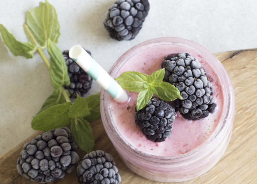 smoothie post-holiday cleans to detox